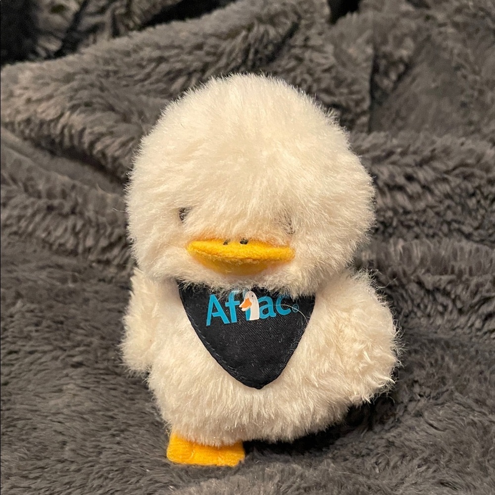 Aflac Plush Duck Toy - says Aflac when pressed